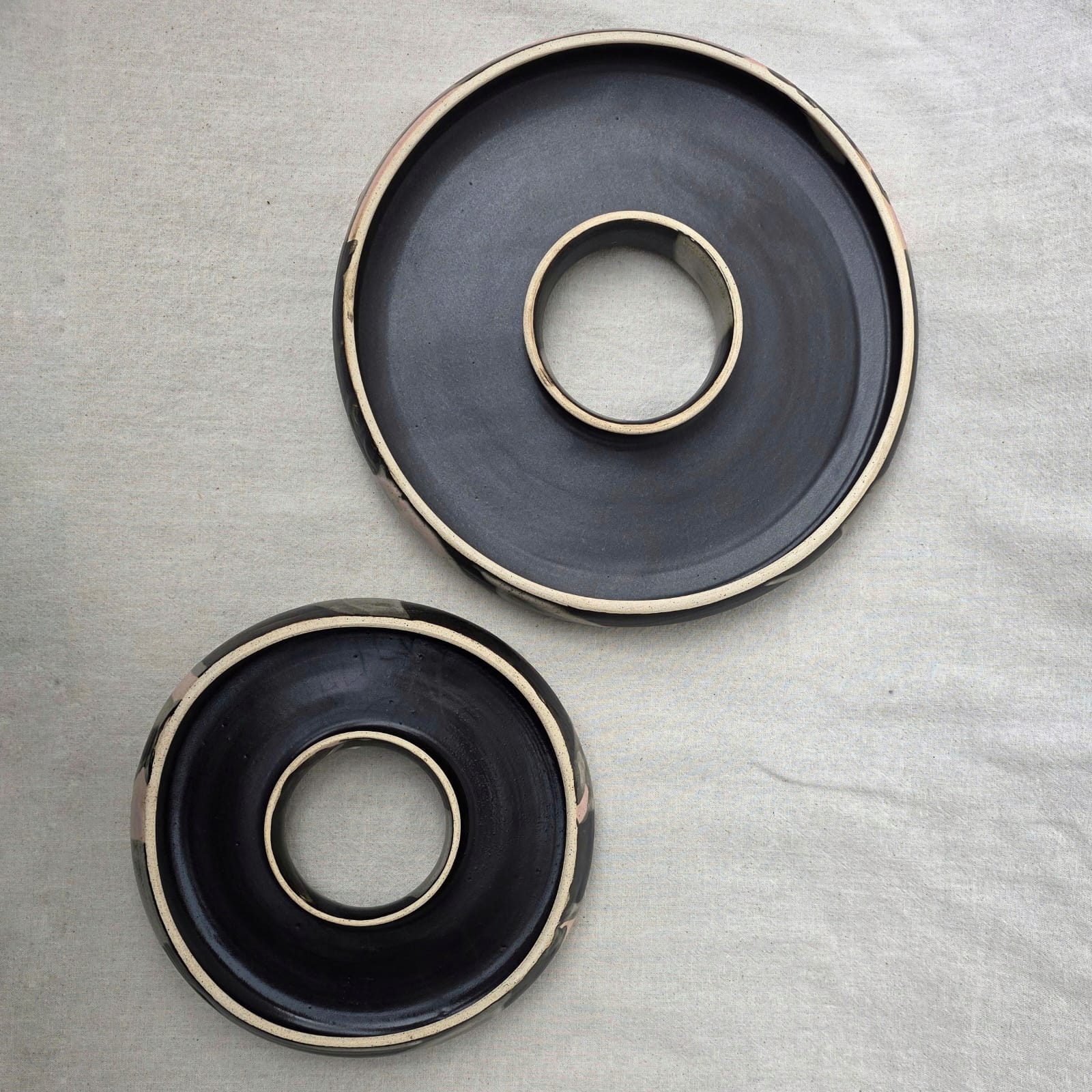 Round Two Tone Serving Platter with Open Center