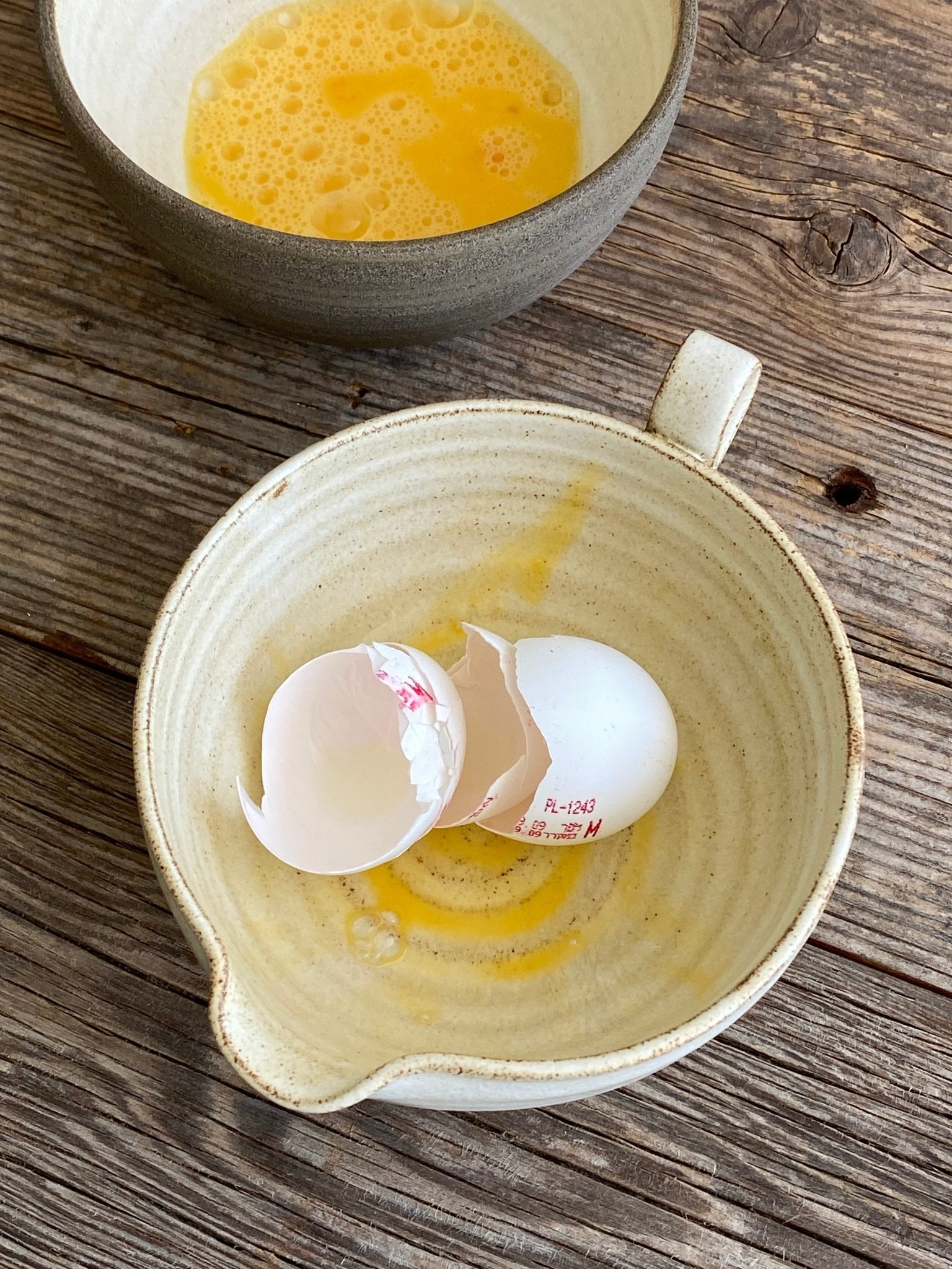 Yellow Pottery Mixing Bowl for Kitchen Prep